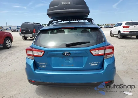 2017 Subaru Impreza Premium Plus z USA, uszkodzony, nr VIN 4S3GTAD69H3723771